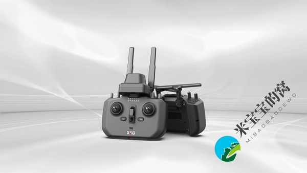 极飞ARC3 Pro双手遥控器，专为农事作业设计