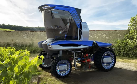 New Holland 跨式拖拉机概念赢得 2023 年德国设计奖New Holland