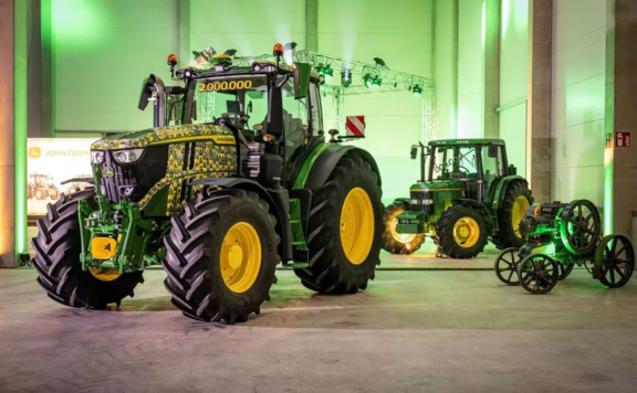 第 200 万台约翰迪尔拖拉机的特殊造型